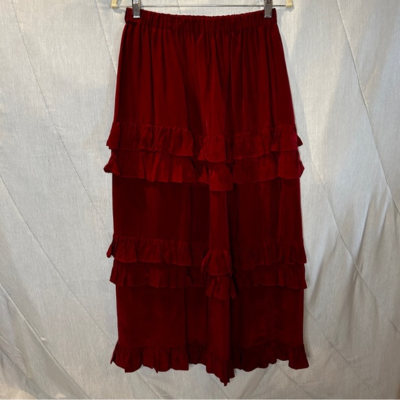 Taylor G Dallas Dark Red Burgundy Tiered westernTiered Western Skirt Sm/Med EUC - Picture 1 of 6